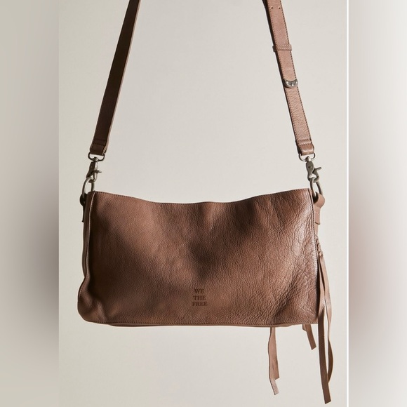 NWT We The Free Dixon Crossbody Desert Taupe Leather - Picture 3 of 16